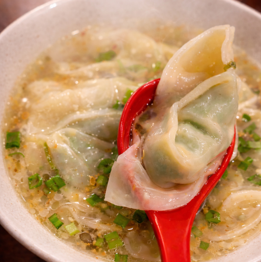 荠菜入りワンタン 6個